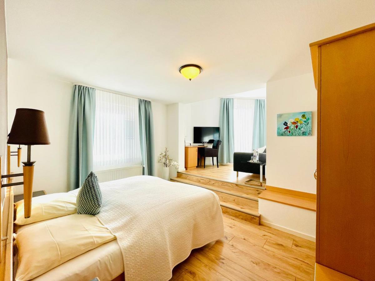 Hotel Saarburger Hof Kültér fotó
